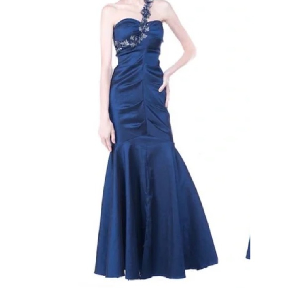 Cache Midnight Blue One-Shoulder Gown